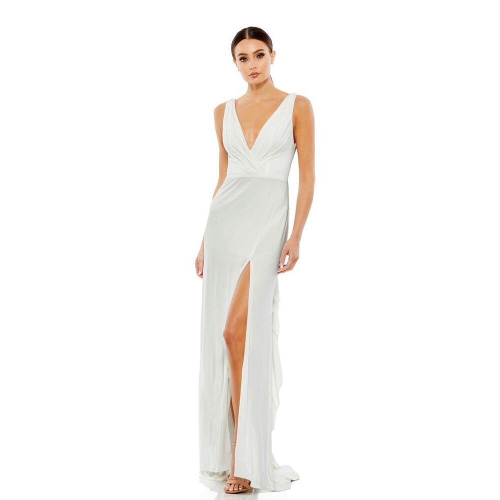 Mac Duggal 12336 White‎ Gown Size 10 Deep V Open Back Slit Formal Dress NWT